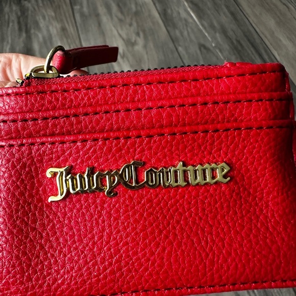 Juicy Couture Red Card Holder with Heart Keychain - Picture 10 of 10